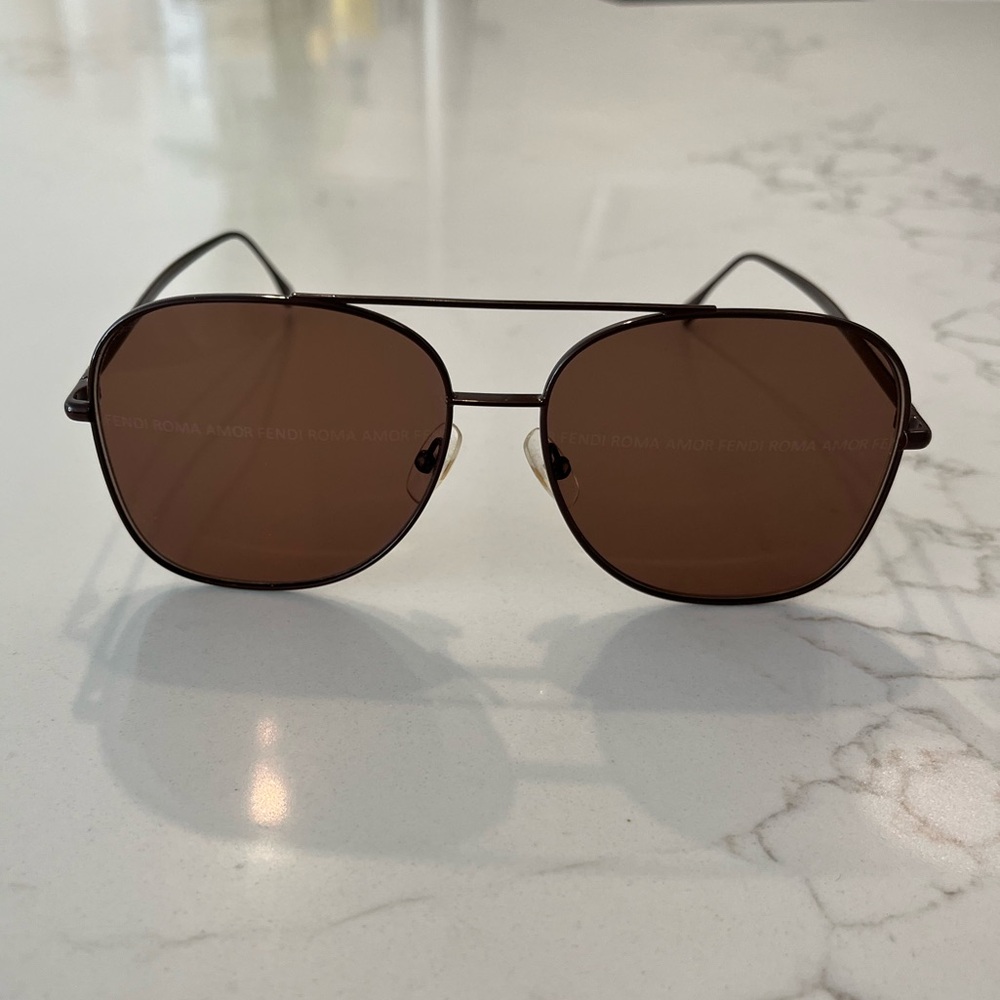 Fendi aviator sunglasses